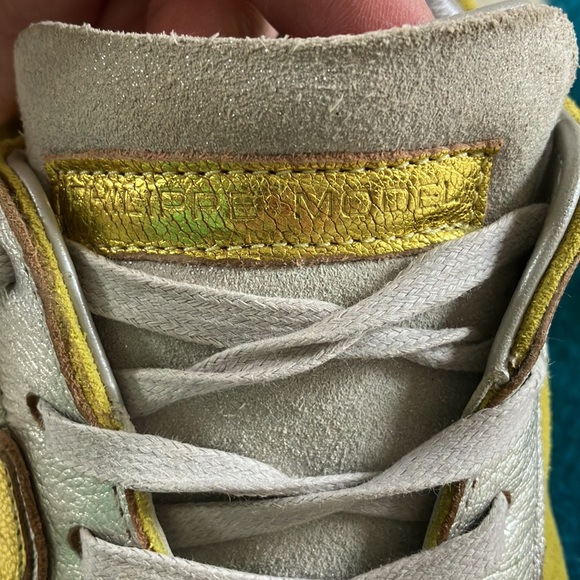 Preloved Philippe Model sneakers! 💛 - Picture 3 of 15